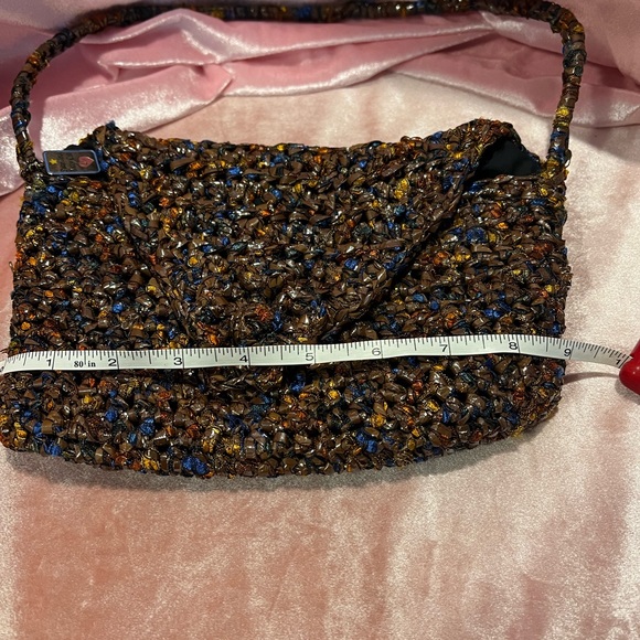 Handmade Plastic bag and string purse. - Picture 9 of 9